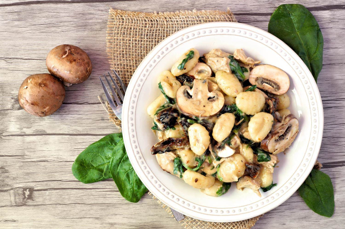 Gnocchi with Chicken, Spinach and Mushrooms